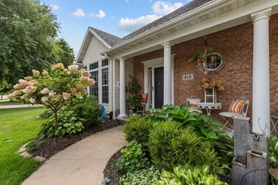 613 E Castlebury Lane, Appleton, WI 54913 - Photo 3