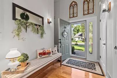 613 E Castlebury Lane, Appleton, WI 54913 - Photo 5