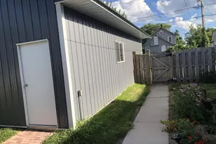 1715 14th Ave, Menominee, MI 49858 - Photo 31