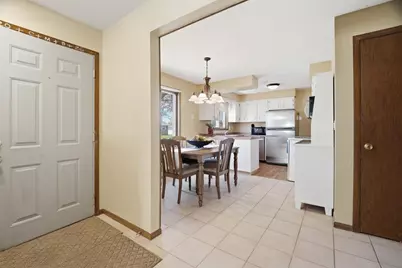 612 S Matthias Street, Appleton, WI 54915 - Photo 5