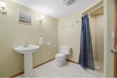 612 S Matthias Street, Appleton, WI 54915 - Photo 21