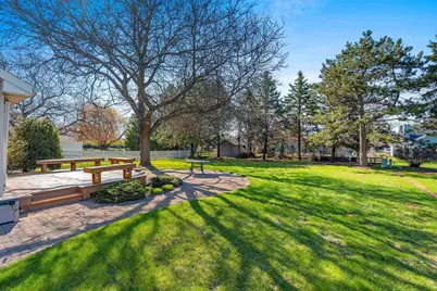 2967 W Hiawatha Drive, Appleton, WI 54914 - Photo 3