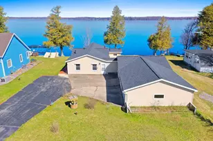 W6220 Crescent Ln, Crivitz, WI 54114 - Photo 57
