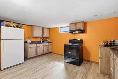 831 N Danz Avenue, Green Bay, WI 54302 - Photo 19