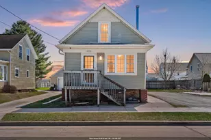 1313 21st St, Two Rivers, WI 54241 - Photo 1