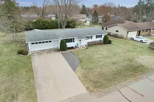 1900 Julie Ln, Stevens Point, WI 54481 - Photo 35