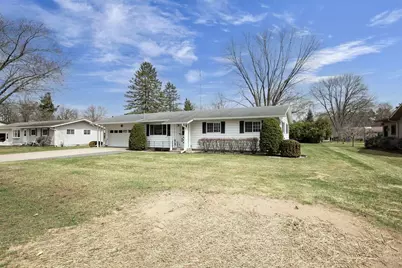 1900 Julie Lane, Stevens Point, WI 54481 - Photo 3