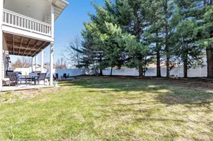 1566 Belle Plane Cir, Green Bay, WI 54313 - Photo 29