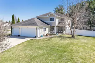1566 Belle Plane Cir, Green Bay, WI 54313 - Photo 1