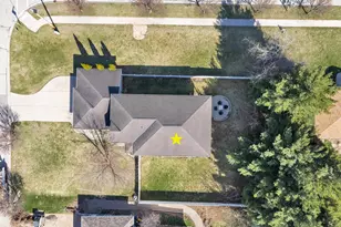 1566 Belle Plane Cir, Green Bay, WI 54313 - Photo 39