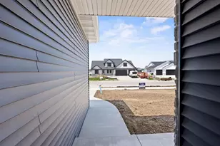 N8870 Killarney Way, Menasha, WI 54952 - Photo 55