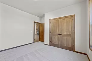 N8870 Killarney Way, Menasha, WI 54952 - Photo 35