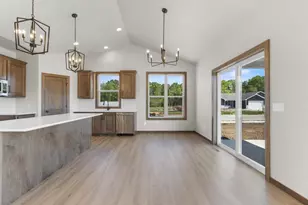 N8870 Killarney Way, Menasha, WI 54952 - Photo 13