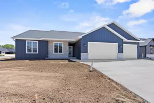 N8870 Killarney Way, Menasha, WI 54952 - Photo 53