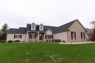 522 E Tallgrass Dr, Appleton, WI 54913 - Photo 5