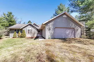 5142 Menominee Line Rd, Gillett, WI 54124 - Photo 41