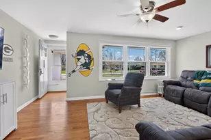 1080 Thorndale St, Green Bay, WI 54304 - Photo 3