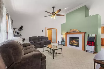 2276 Samantha Street, De Pere, WI 54115 - Photo 3