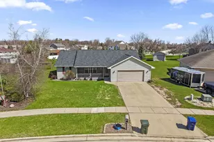2276 Samantha St, De Pere, WI 54115 - Photo 47