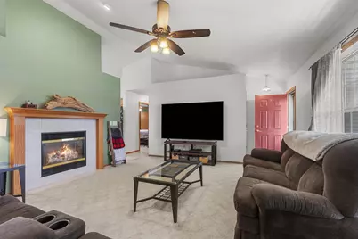 2276 Samantha Street, De Pere, WI 54115 - Photo 5