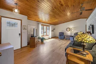 371 Wesley Ave, Green Bay, WI 54302 - Photo 13