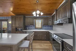371 Wesley Ave, Green Bay, WI 54302 - Photo 17