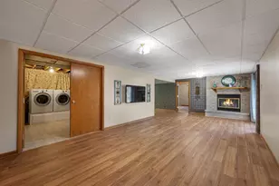 371 Wesley Ave, Green Bay, WI 54302 - Photo 5