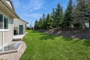 2723 River Ln, Two Rivers, WI 54241 - Photo 17