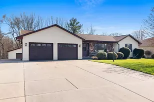 2234 Jen Rae Rd, Green Bay, WI 54311 - Photo 3