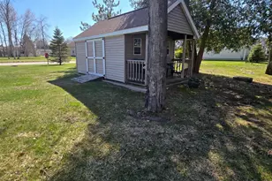 1506 39th Ave, Menominee, MI 49858 - Photo 29
