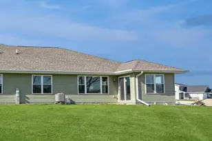 559 Summer Dr, Brillion, WI 54110 - Photo 17