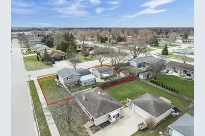 1021 Apple Blossom Drive, Neenah, WI 54956 - Photo 25