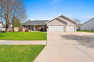 512 Applewood Dr, Kimberly, WI 54136 - Photo 65
