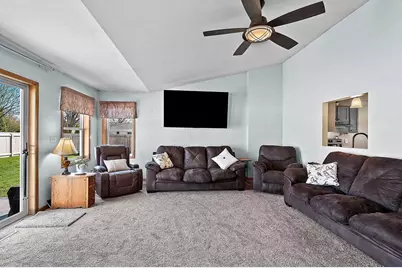 512 Applewood Drive, Kimberly, WI 54136 - Photo 13