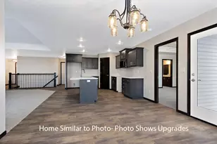 1739 Betty Jean Ln, Green Bay, WI 54313 - Photo 7