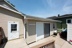 28 Lake St, Oshkosh, WI 54901 - Photo 43