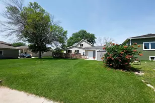 28 Lake St, Oshkosh, WI 54901 - Photo 59