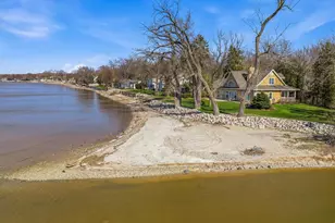 6121 Sandy, Luxemburg, WI 54217 - Photo 3