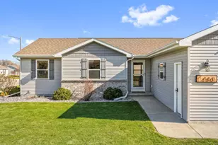 1480 Marie Dr, Kaukauna, WI 54130 - Photo 3