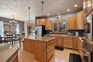410 Hemlock St, Peshtigo, WI 54157 - Photo 15