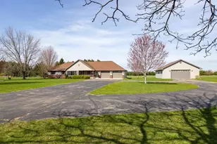 N4575 Larry Rd, New London, WI 54961 - Photo 21