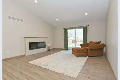 420 Prairie Way, Wrightstown, WI 54180 - Photo 23