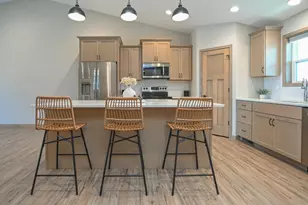 420 Prairie Way, Wrightstown, WI 54180 - Photo 5