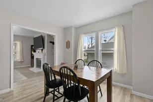 438 S Baird St, Green Bay, WI 54301 - Photo 11