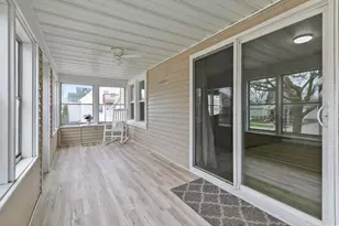 438 S Baird St, Green Bay, WI 54301 - Photo 5