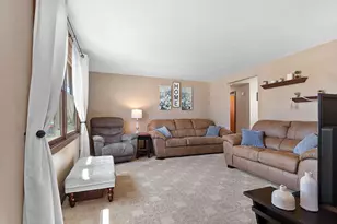 2589 Van Beek Rd, Green Bay, WI 54311 - Photo 5