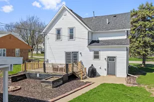 105 W 6th St, Kaukauna, WI 54130 - Photo 39