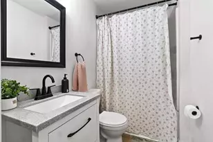 162 Bader St, Green Bay, WI 54302 - Photo 17