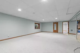 619 Knight Ave, Neenah, WI 54956 - Photo 29