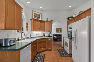 619 Knight Ave, Neenah, WI 54956 - Photo 11